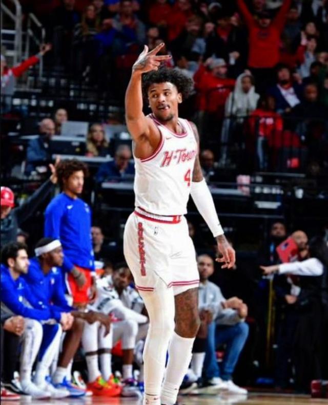 英雄联盟竞猜-关于国际比赛日体能课后，亚特兰大主帅复盘备战NBA季后赛，信心回归，控场能力受关注的信息